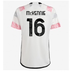 Maillot de foot Juventus Weston McKennie #16 Extérieur 2023-24 Manches Courte